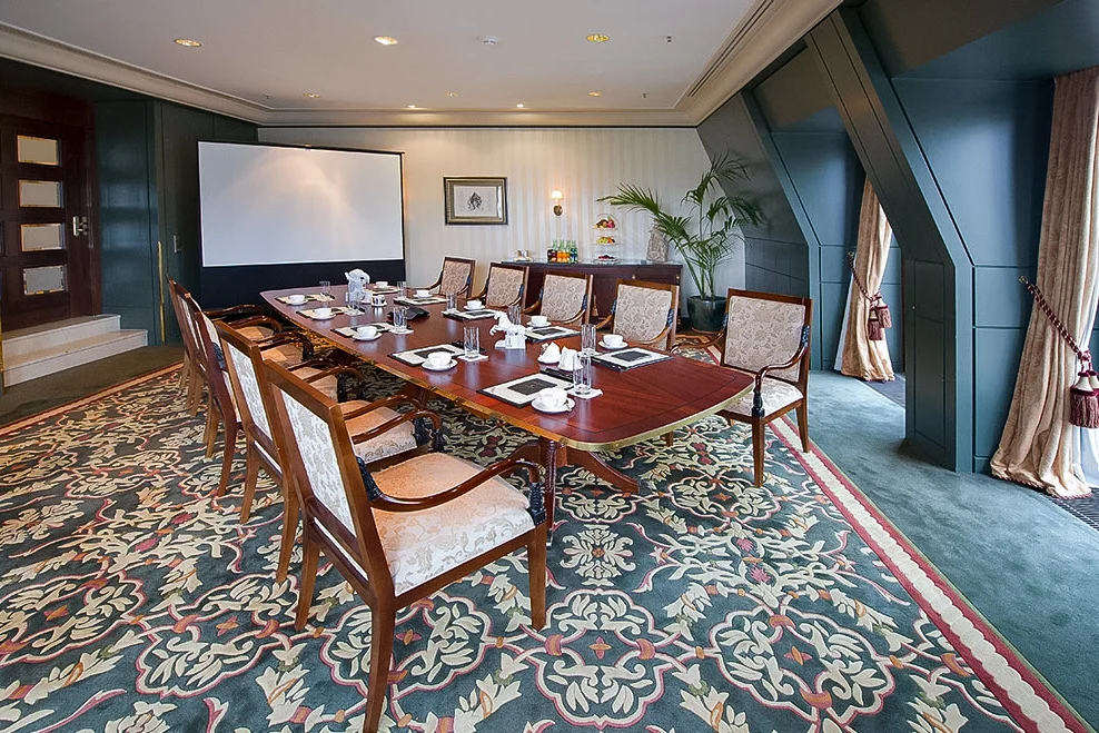 Jenseits der Oberfläche: Strategische Gestaltungskraft an der Wall Street